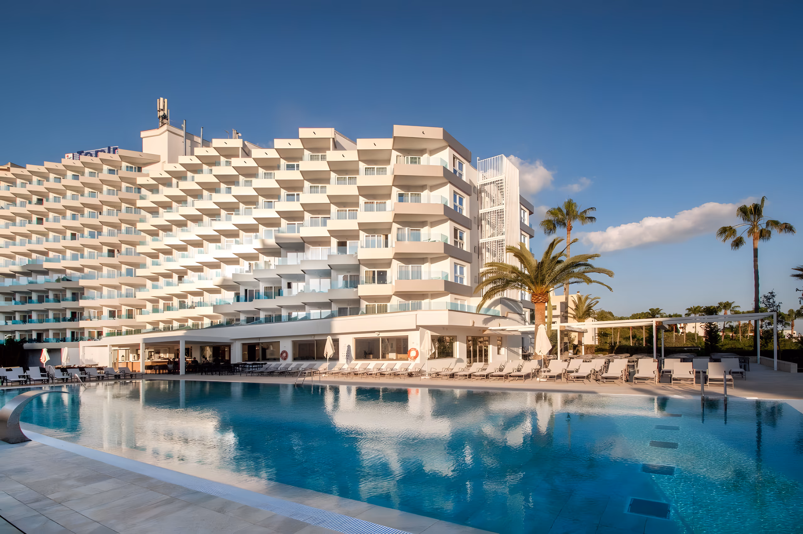 Tomir Portals Suites