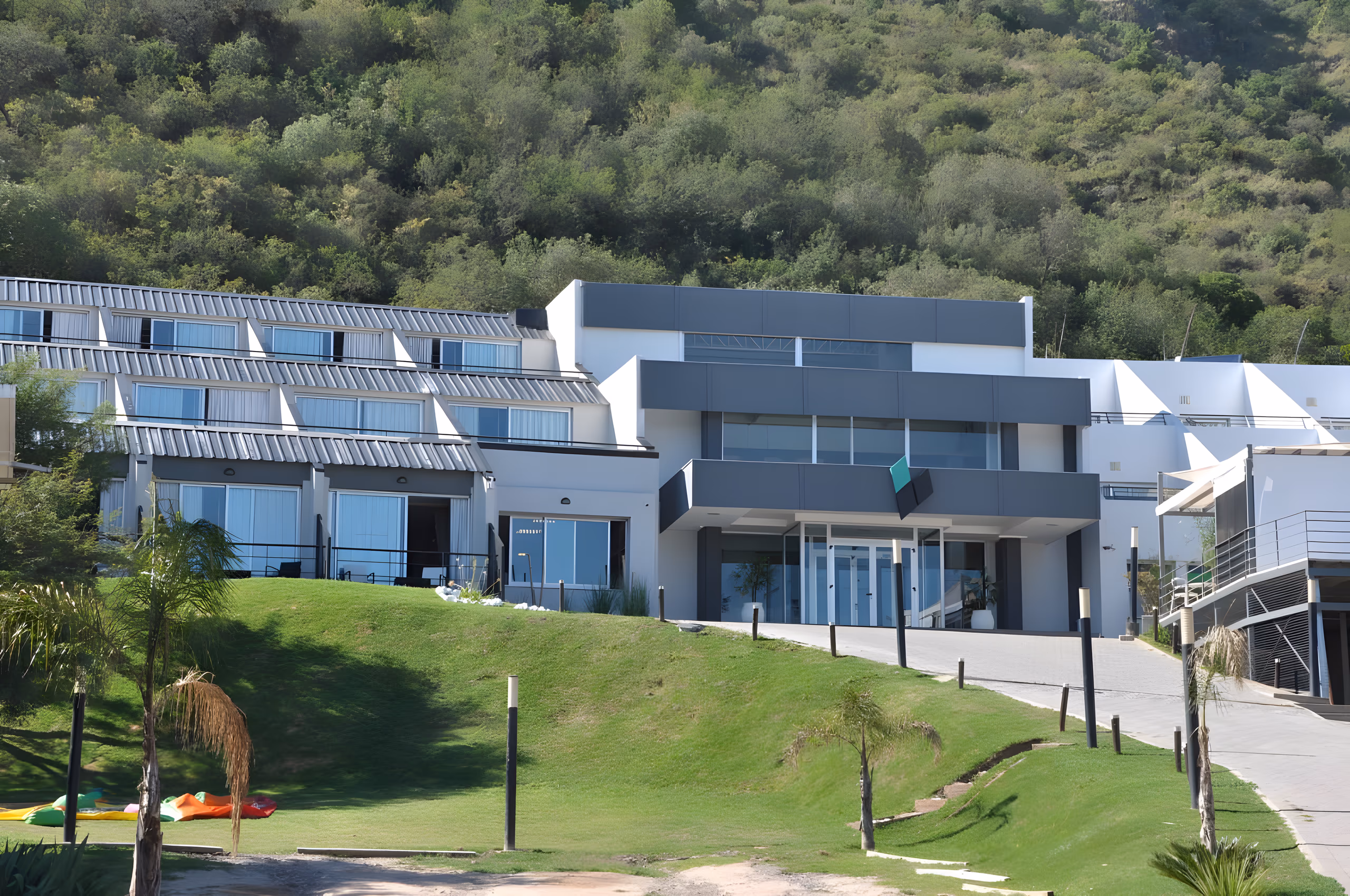 Pinares Panorama Suites & Spa