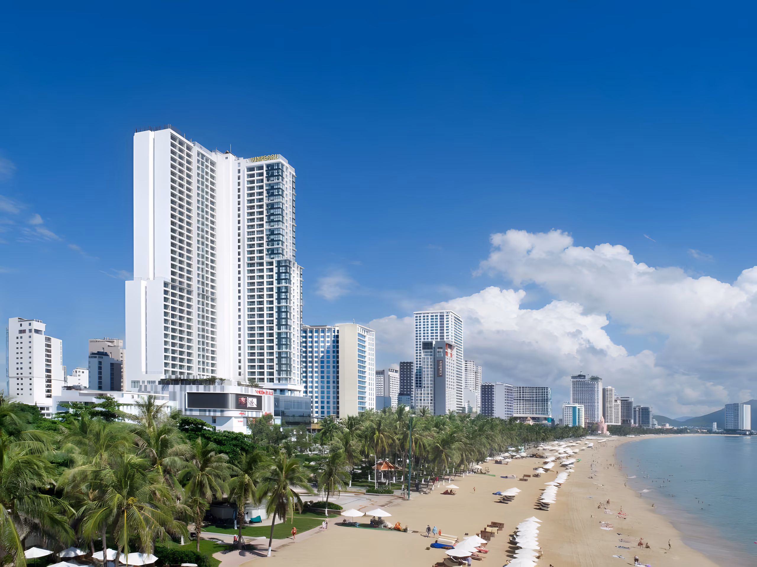 Vinpearl Beachfront Nha Trang