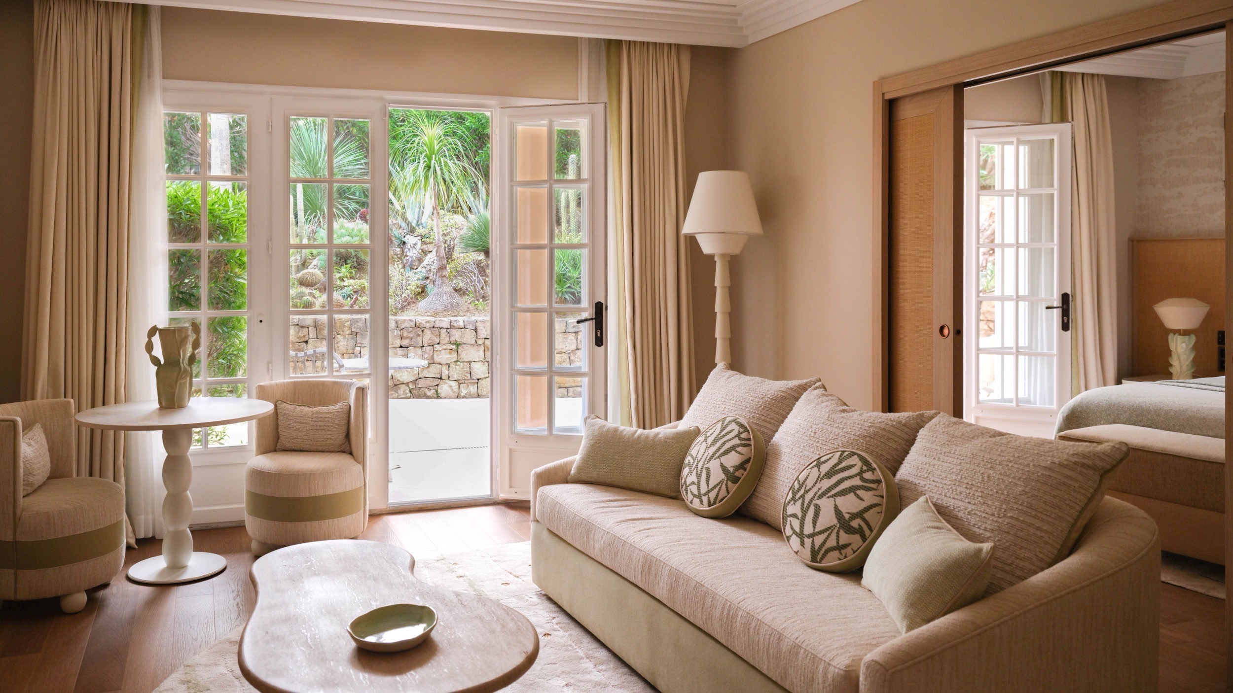 Suite - Garden View