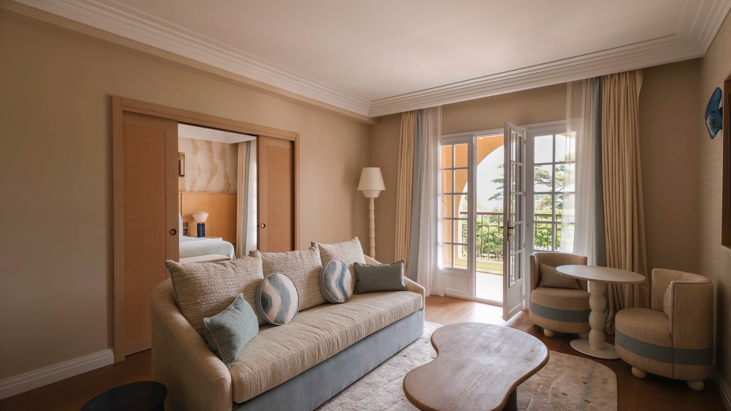 Suite - Swimming Pool View