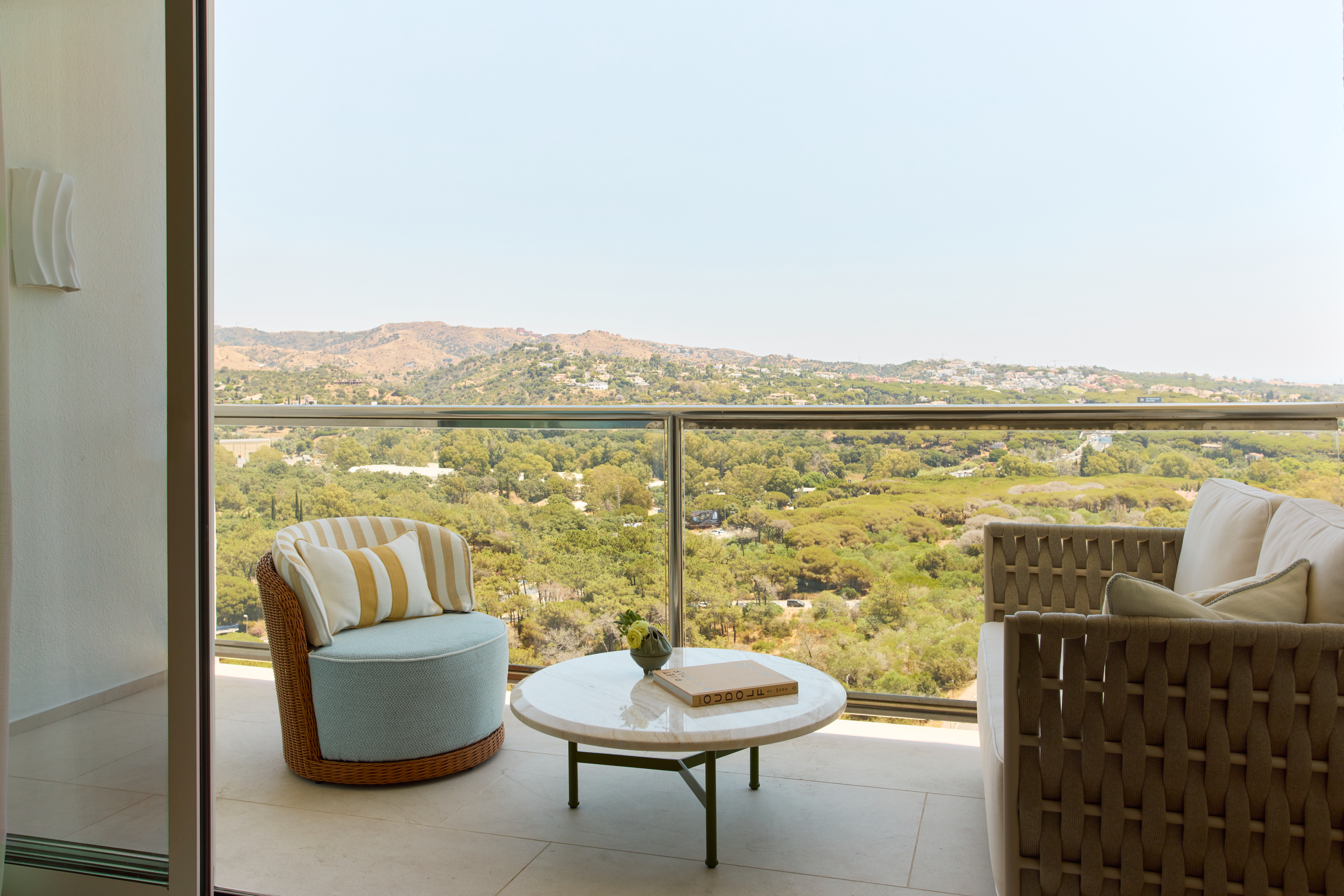 Penthouse Suite with panoramic view
