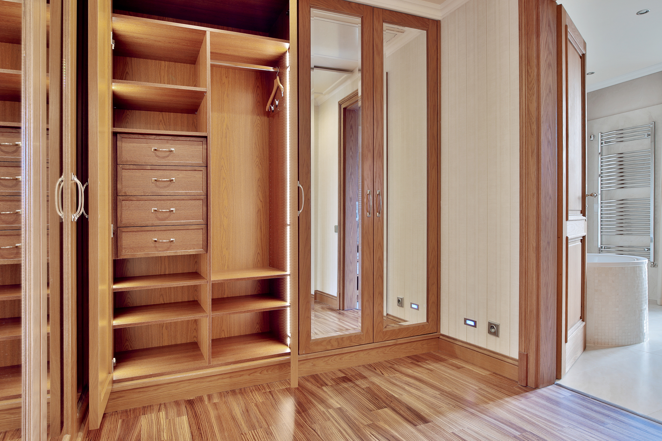 Admiral Suite