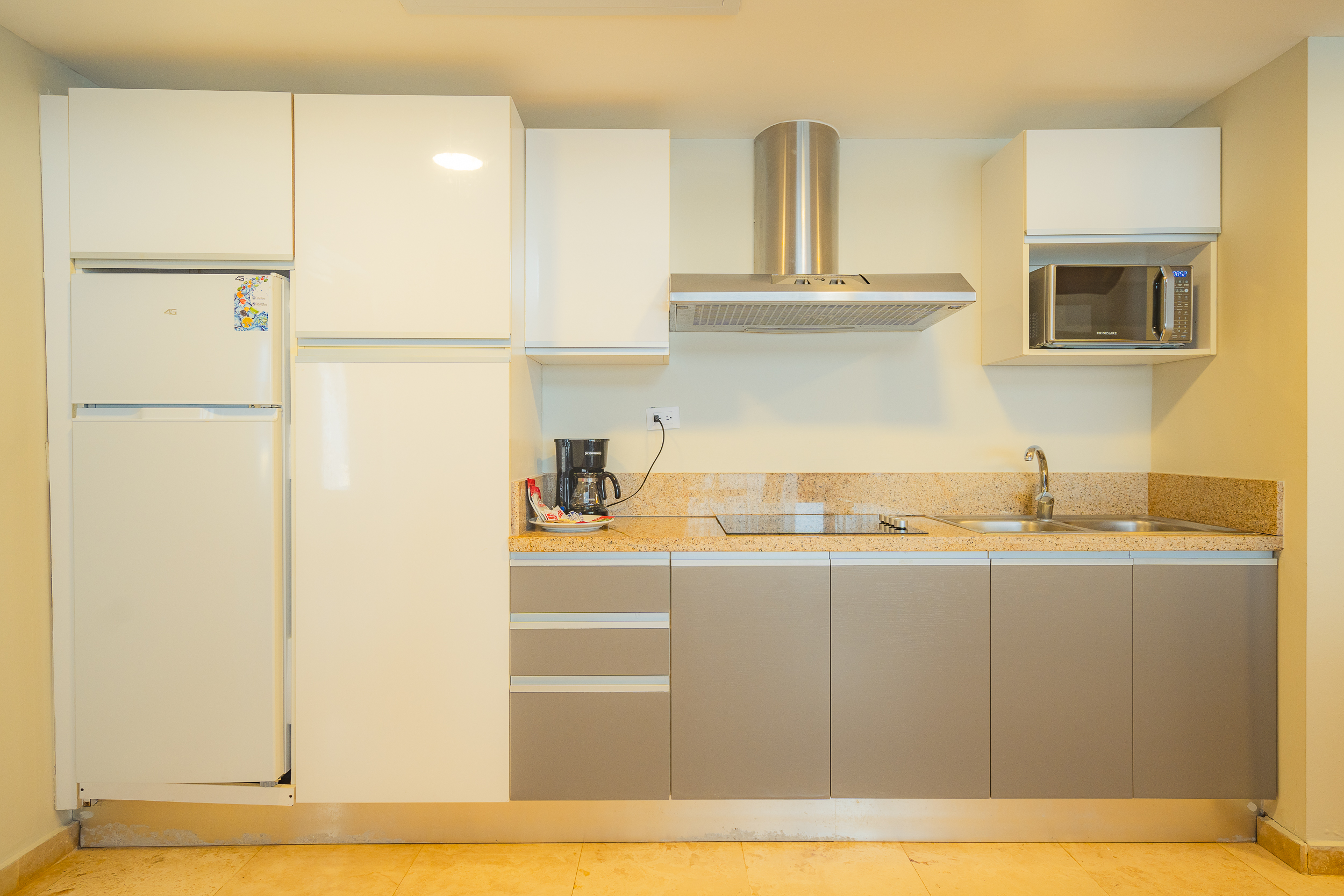 Admiral Two Bedrooms Suite Ocean View