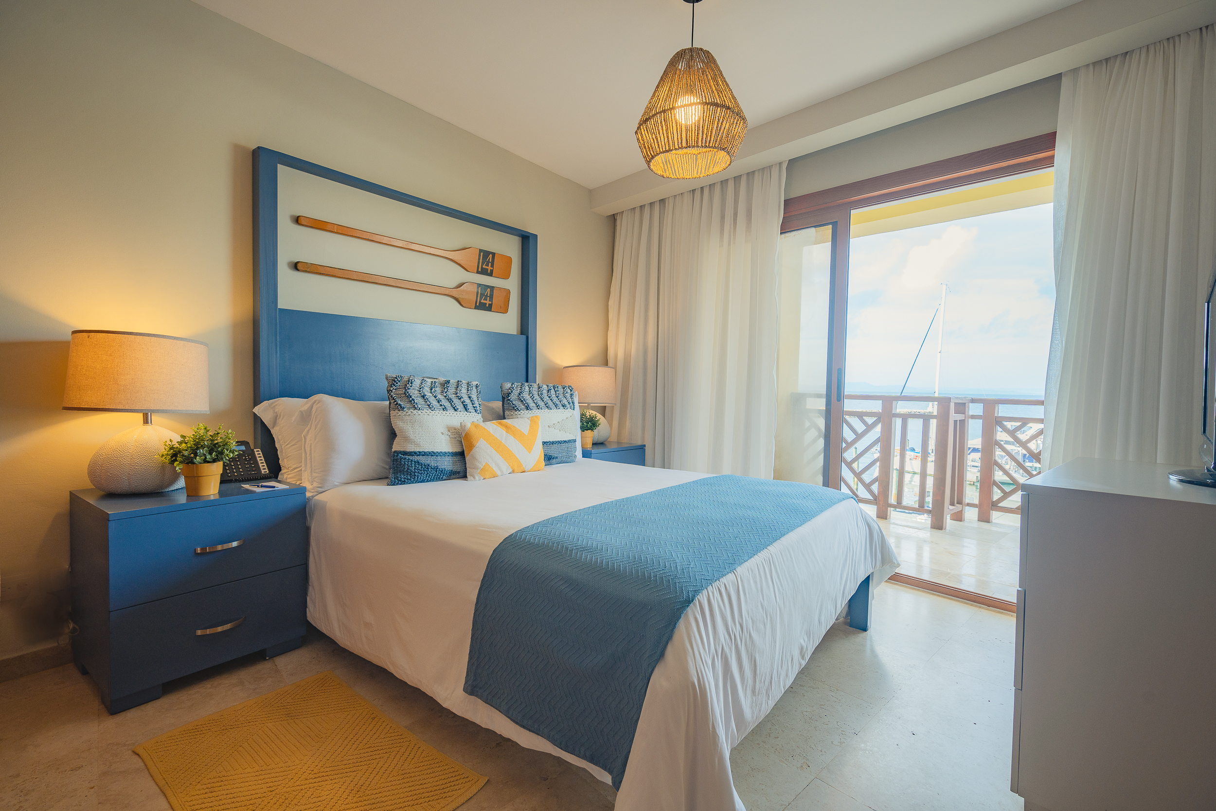 Admiral Two Bedrooms Suite Ocean View