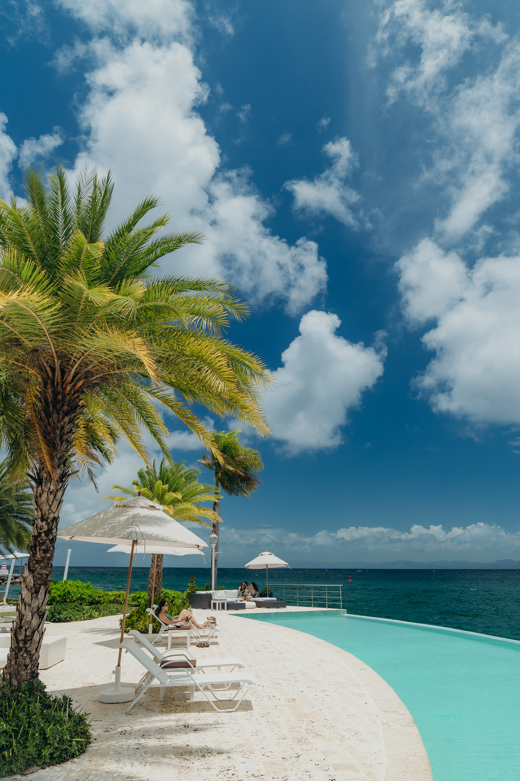 The Bannister Hotel & Yacht Club by Mint