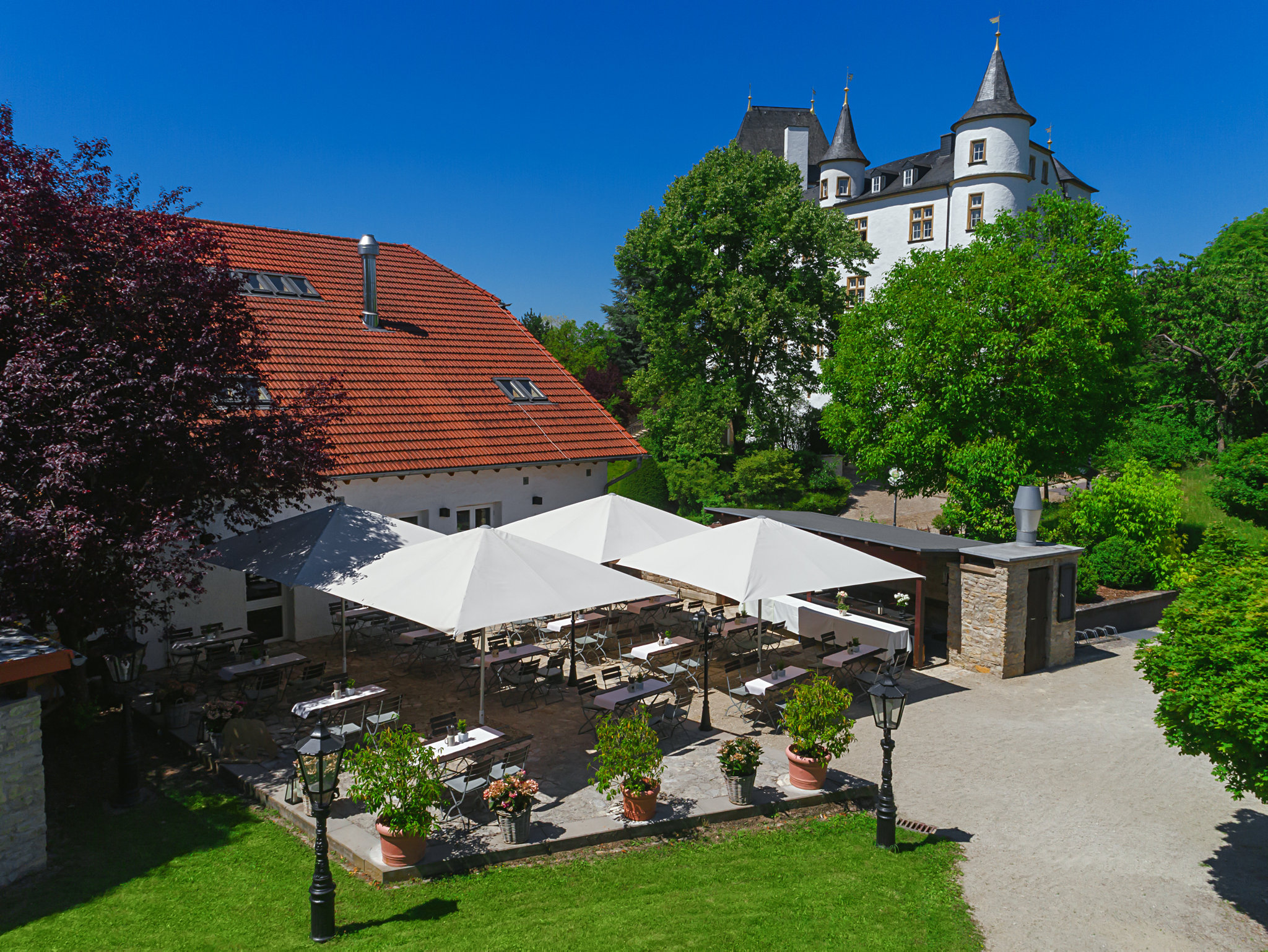 Terrace Landgasthaus die Scheune