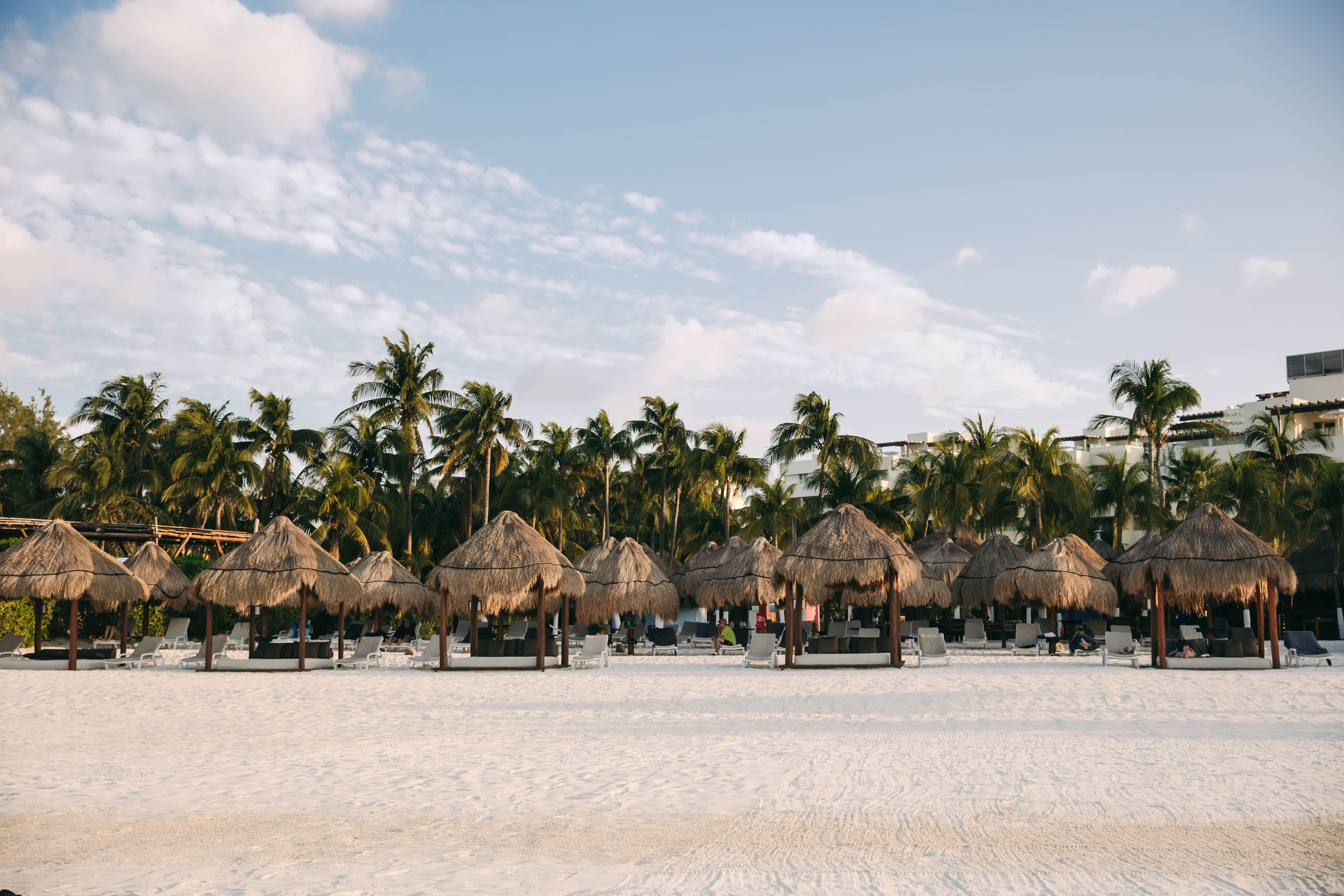 Playa Norte Beach Club Bali beds