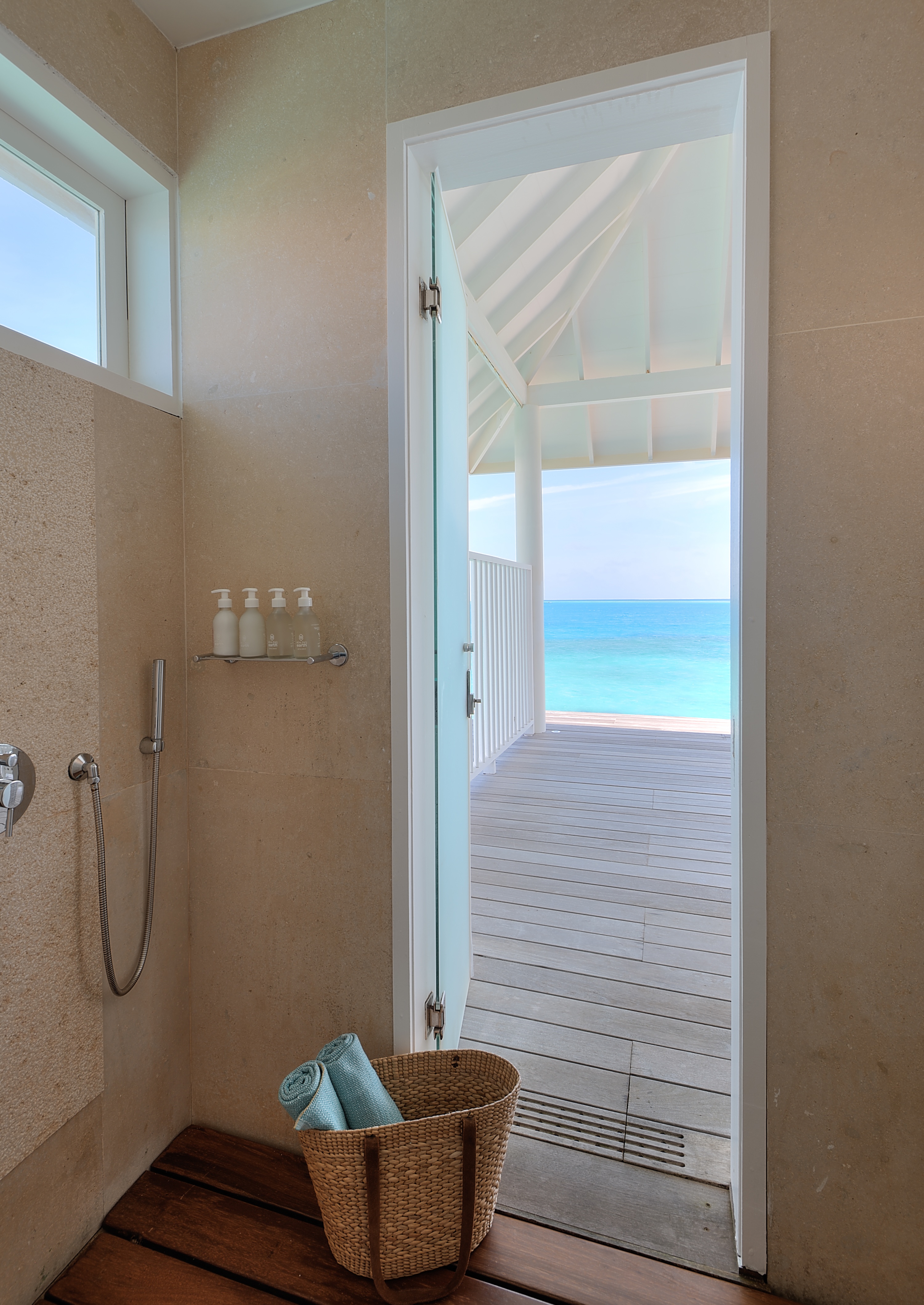 Jacuzzi Water Villa