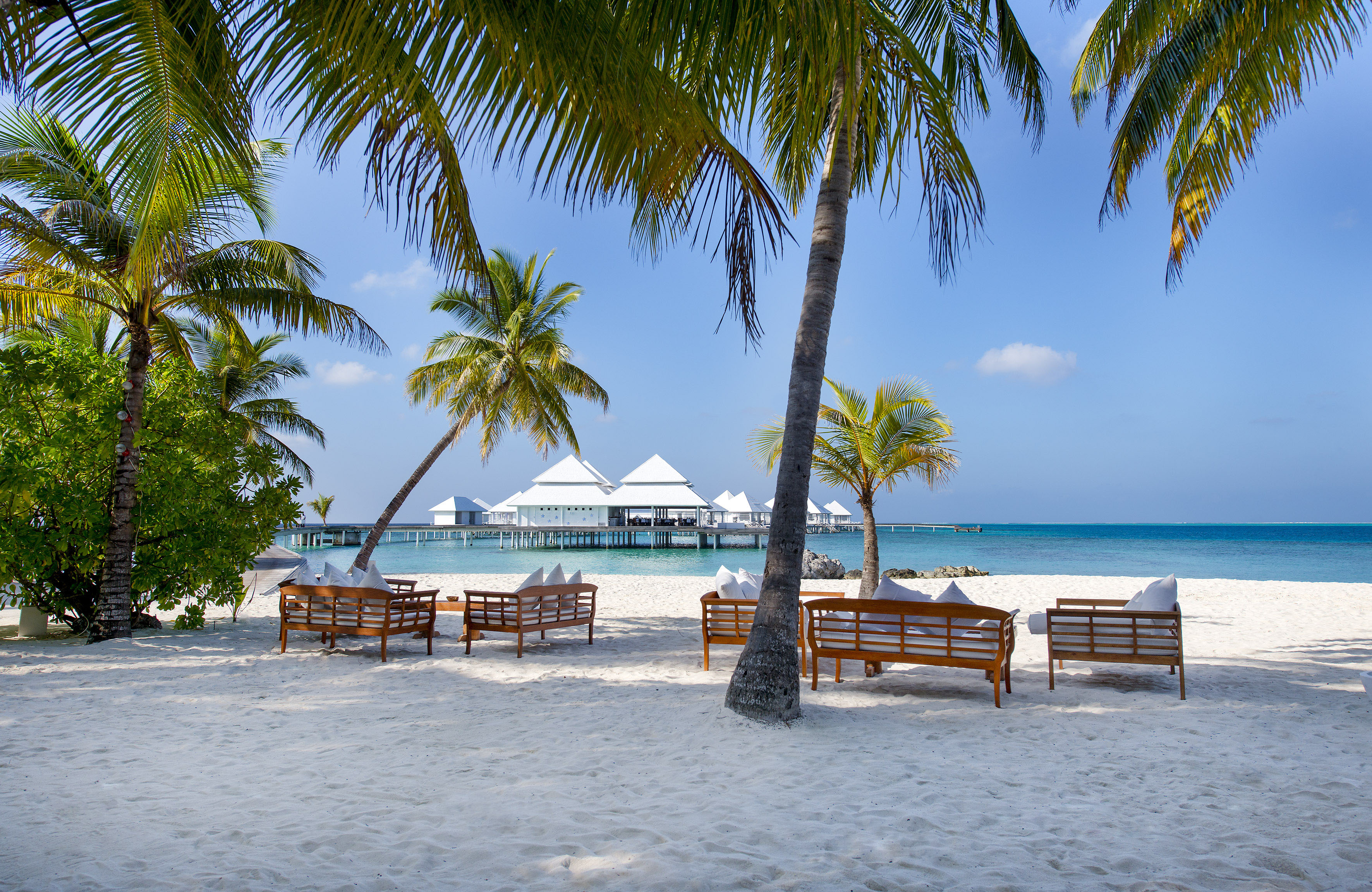 Diamonds Thudufushi Maldives Resort & Spa