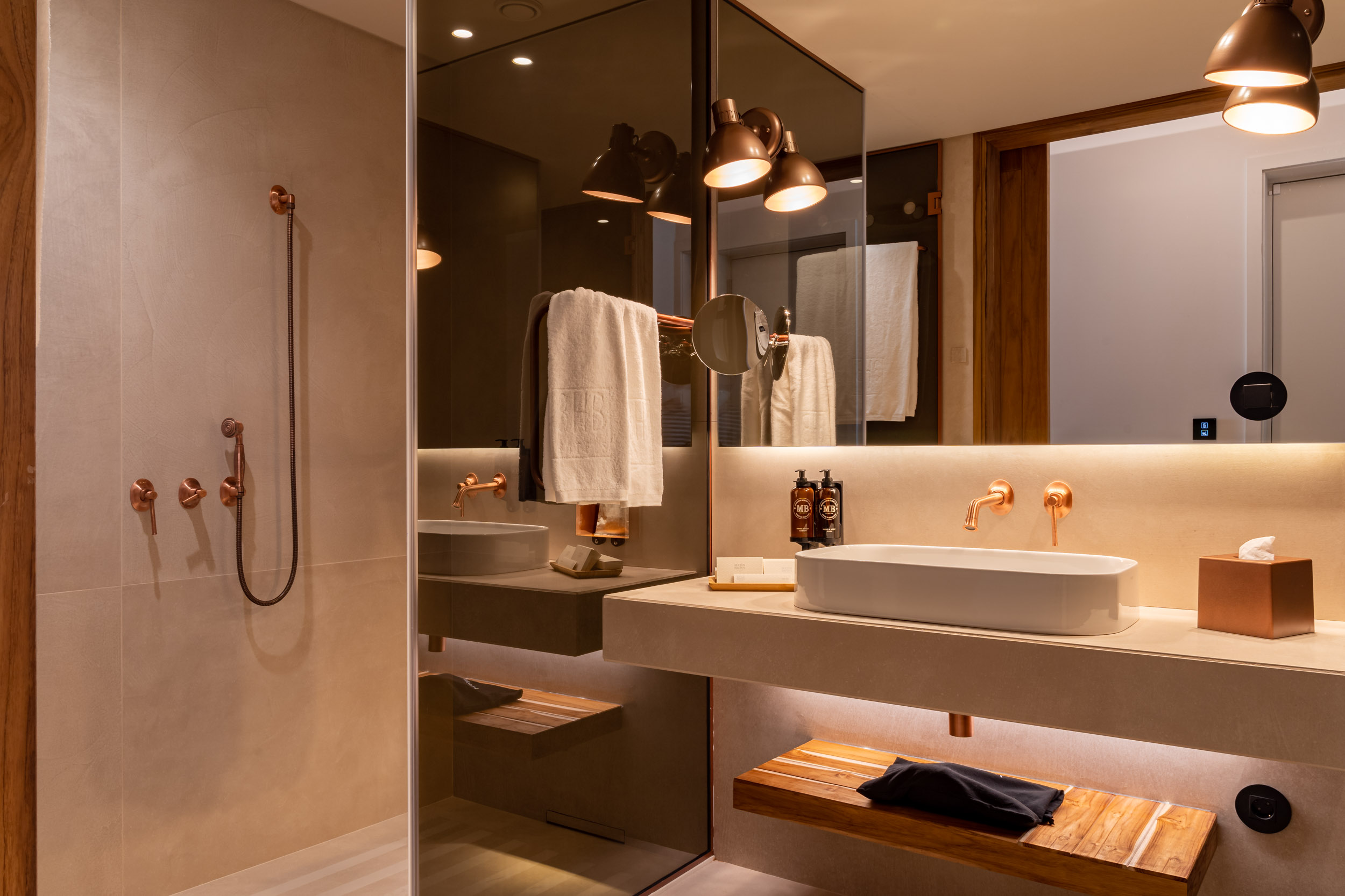 Superior Plus Room (2 Adults)