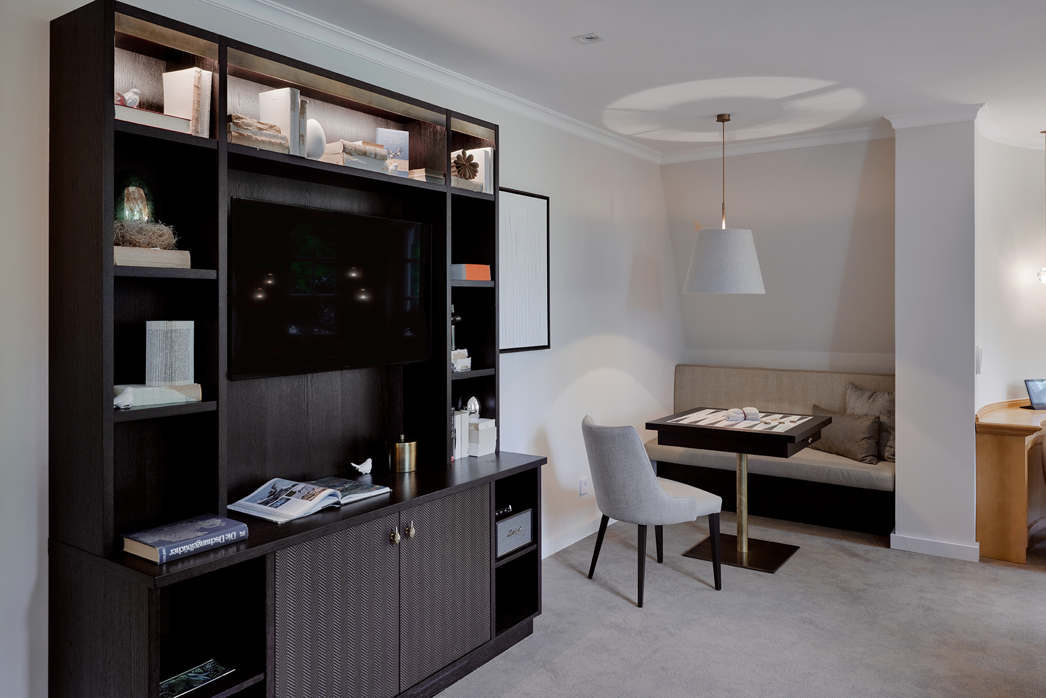 Wedding Tower Suite