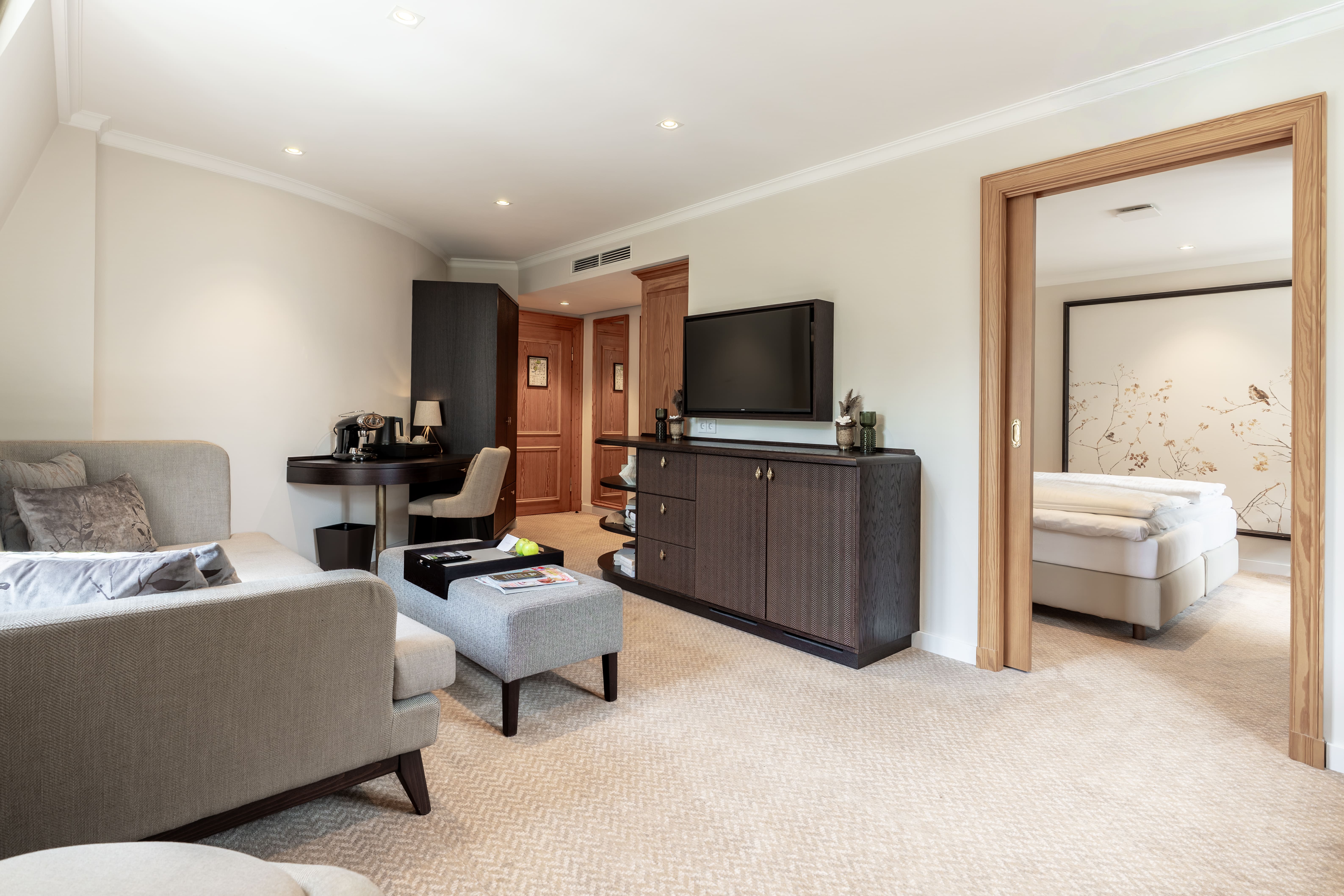 Junior Suite with Garden View