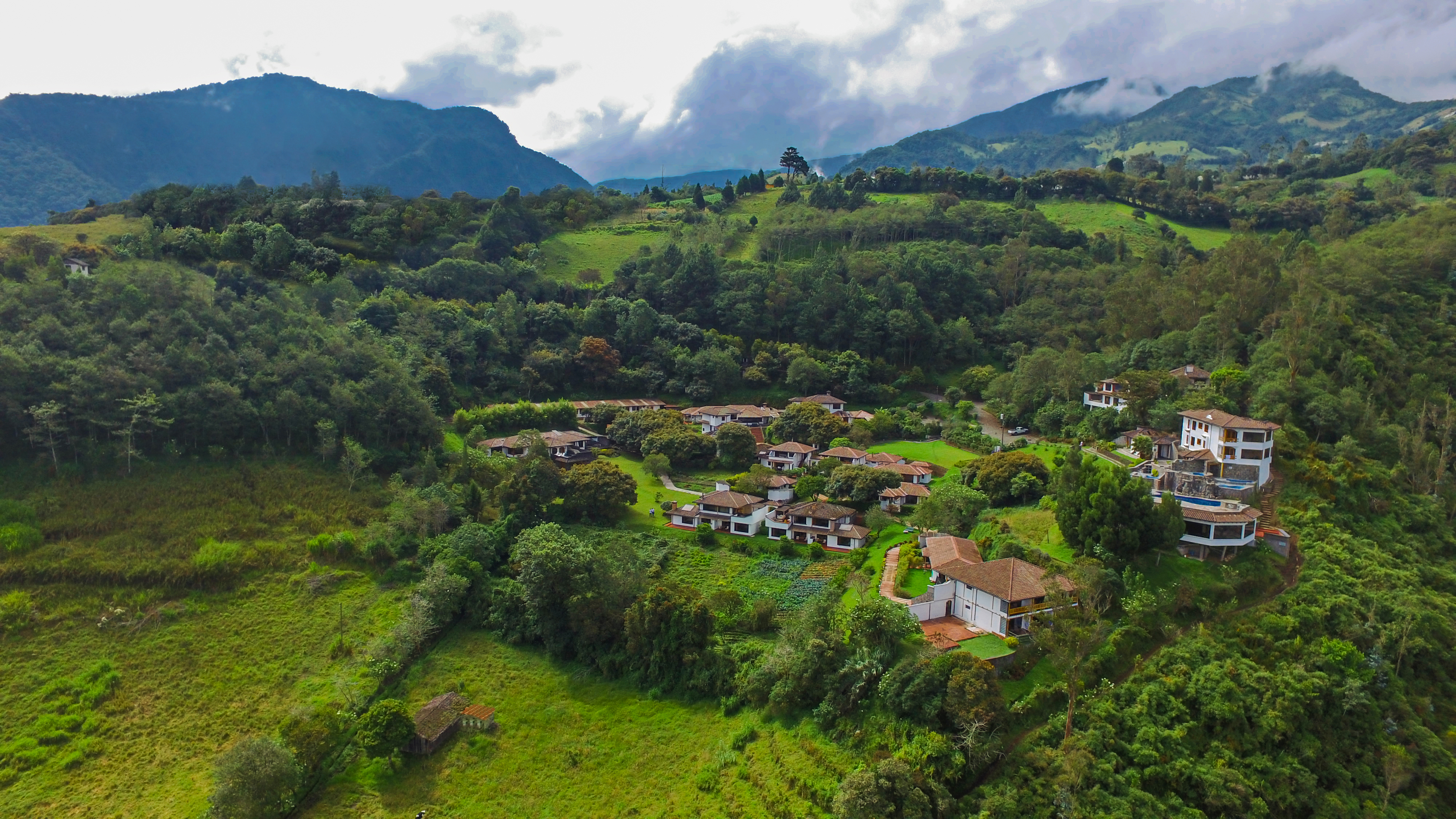 Luna Volcán, Adventure SPA